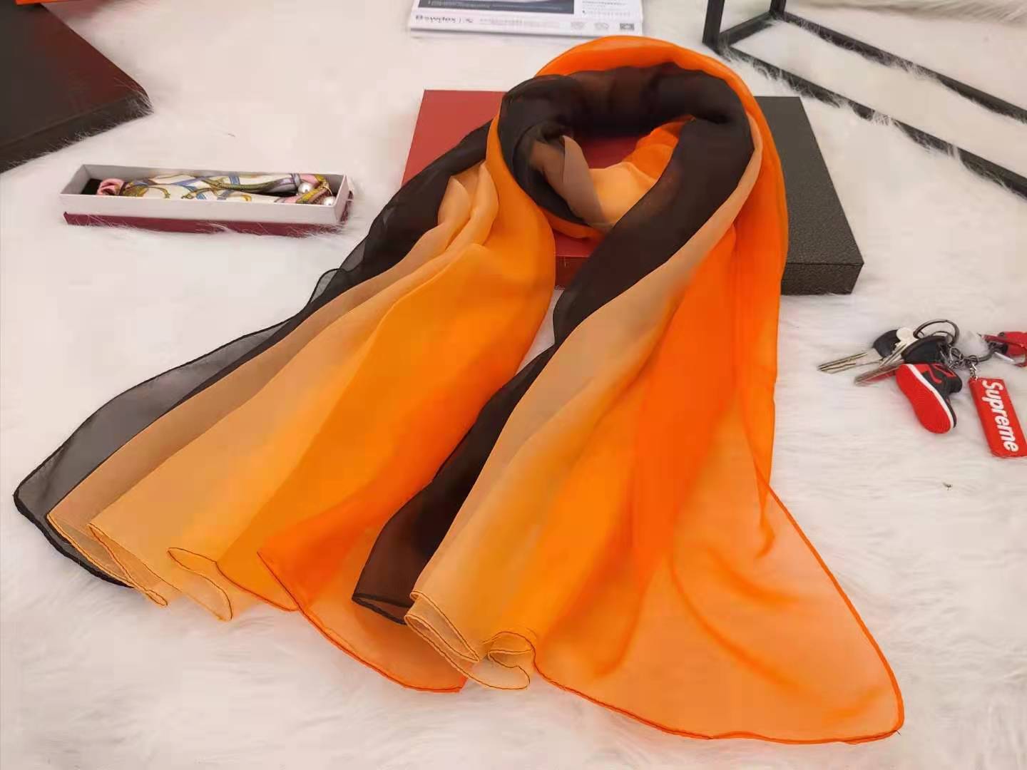 Ladies gradient mulberry silk long scarf 180*140cm