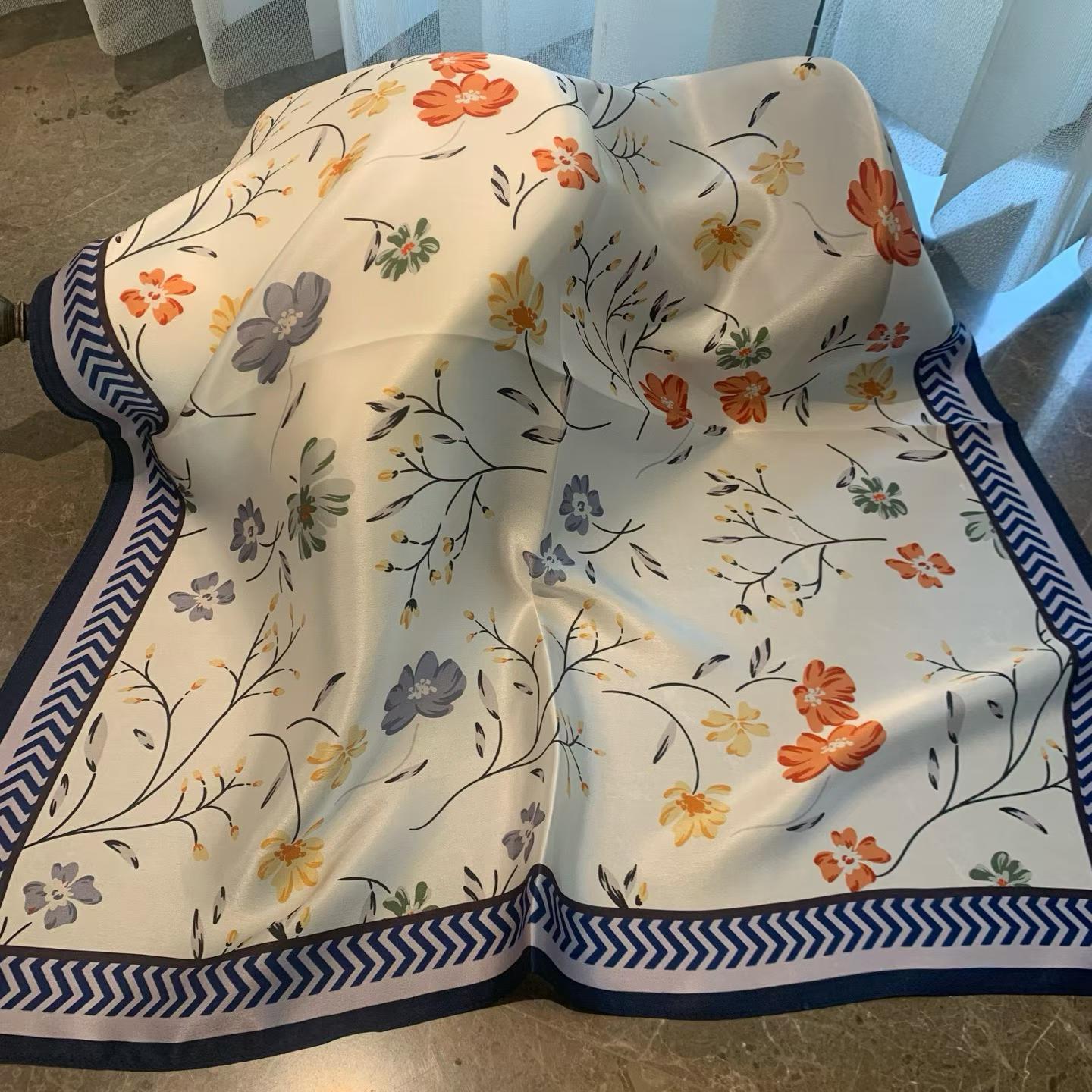 65*65cm 100% natural square silk scarf