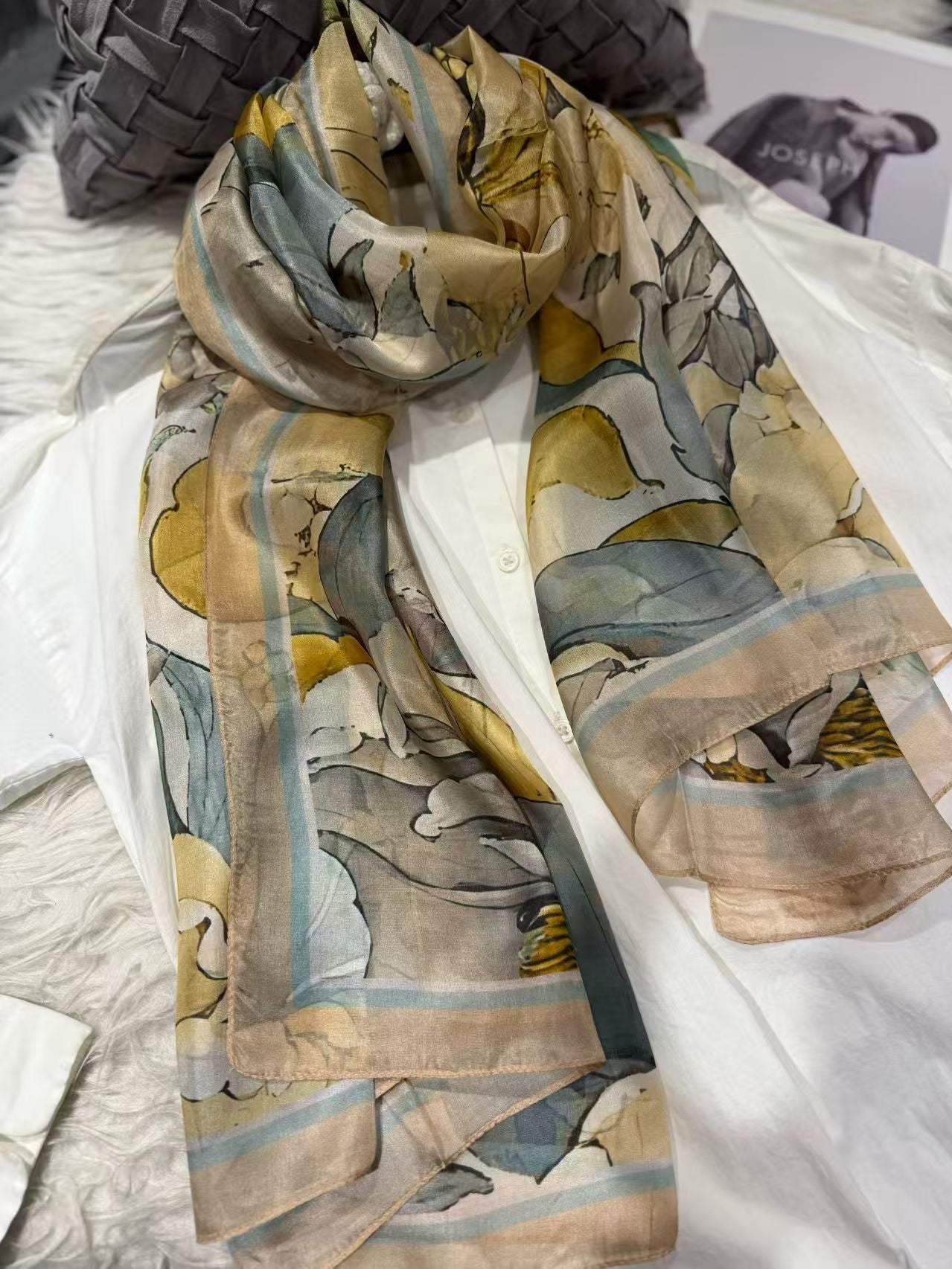 2026 New Women Mulberry Silk Scarf 176*110cm