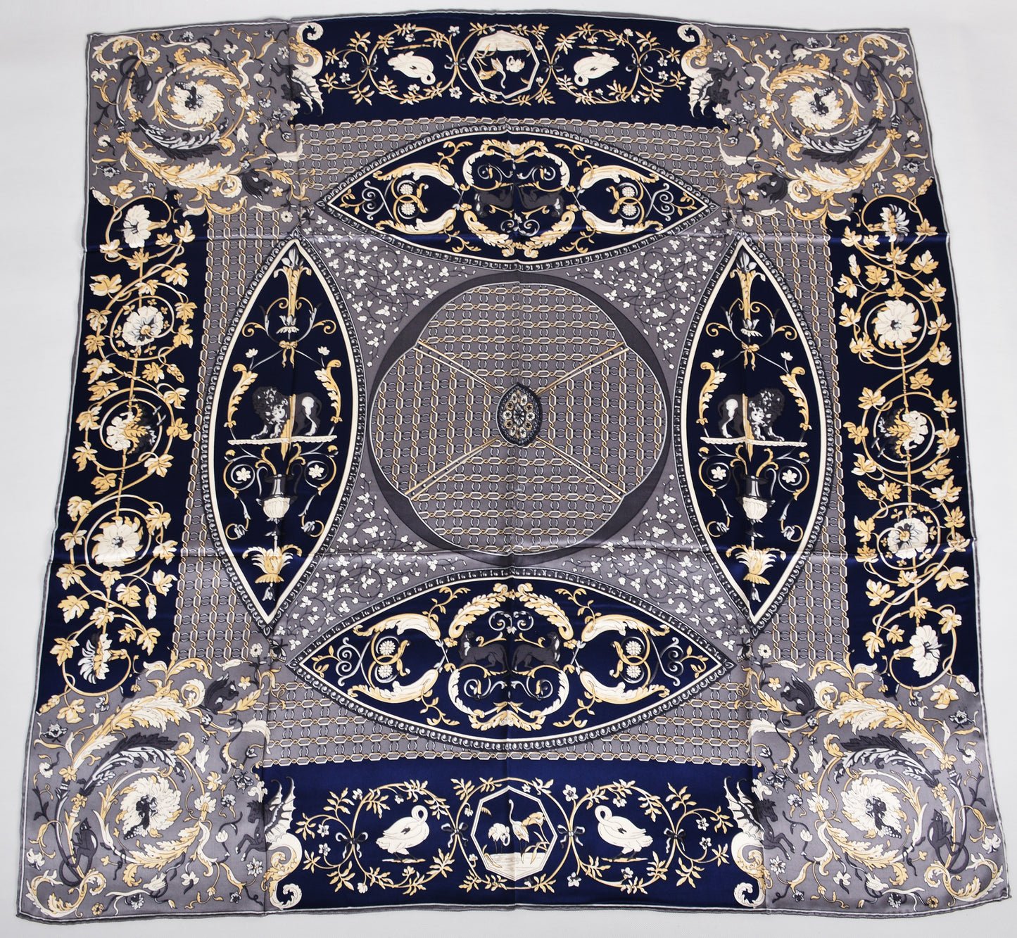 2024 NEW 100% Mulberry Silk Square Scarf 106*106cm