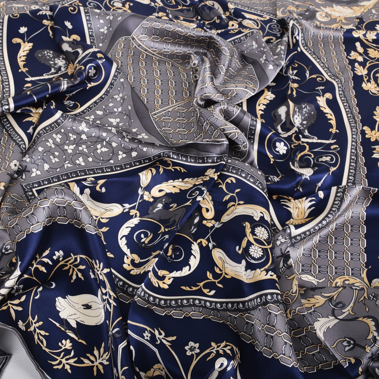 2024 NEW 100% Mulberry Silk Square Scarf 106*106cm